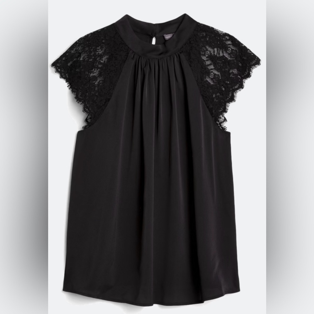 Vince Camuto Anouk Raglan Lace Shoulder Cap Sleeve Blouse, Size 1X